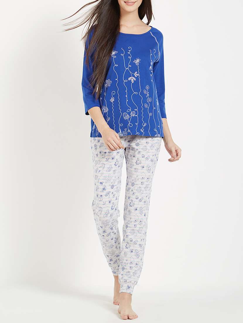 boat  neck tee with quirky pajama set 