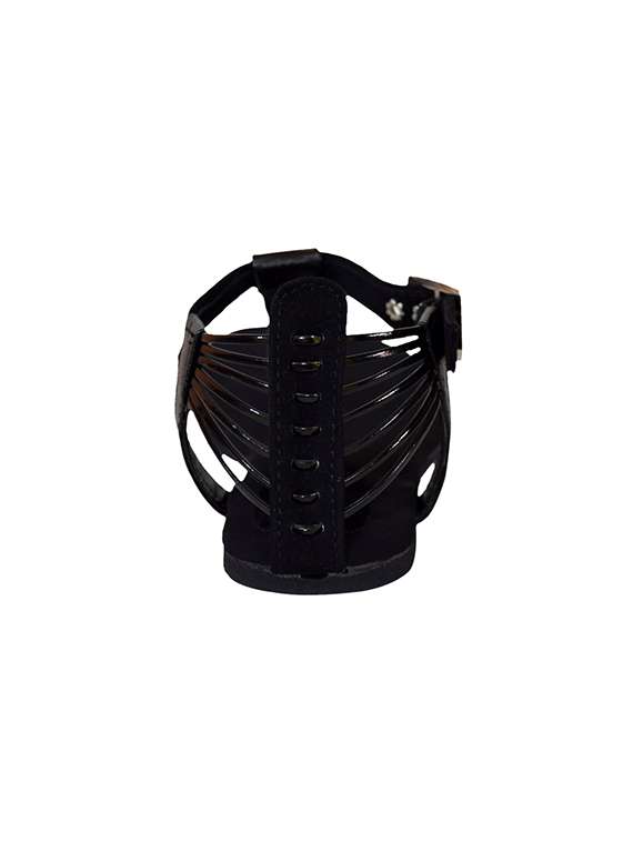 black t-strap sandals - 15433346 -  Standard Image - 2