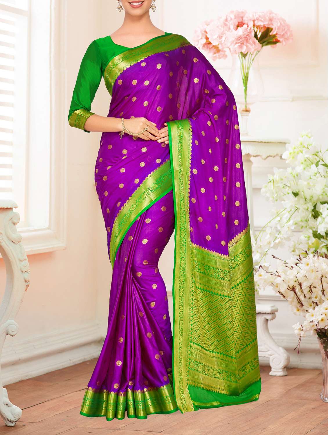 gold zari motif kanjivaram saree