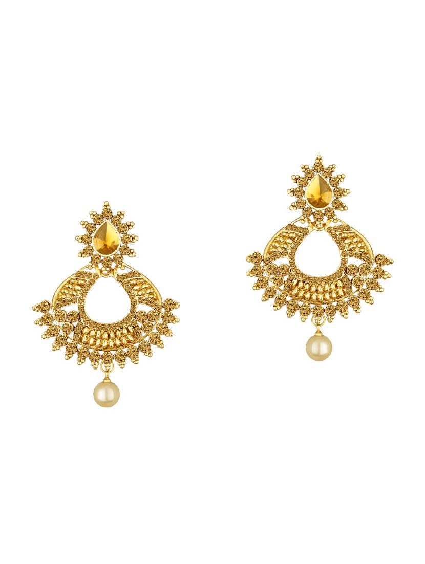 gold tone earrings & maang teeka set - 15464663 - Standard Image - 2