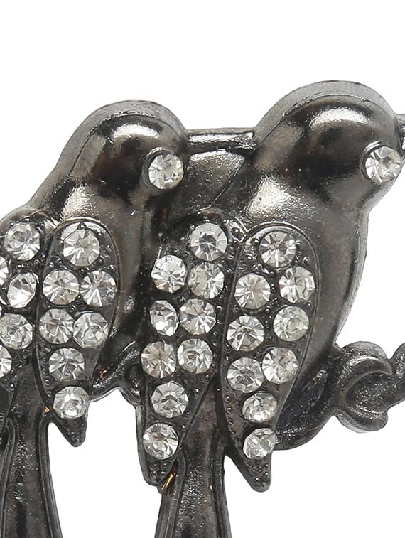 black metal brooch - 15465978 - Standard Image - 2