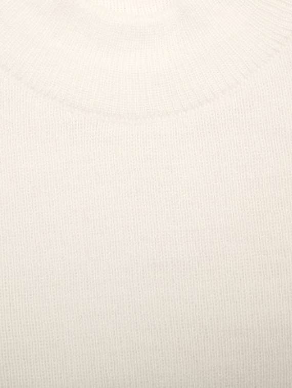 white wool  sweater - 15468165 -  Standard Image - 2