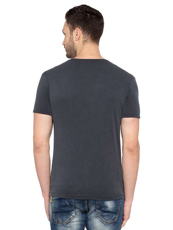 blue cotton t-shirt - 15480486 -  Standard Image - 2