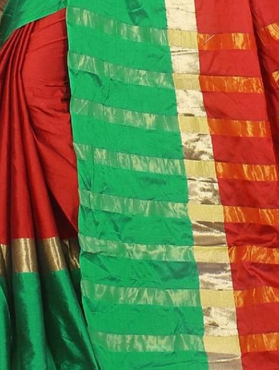 contrast bordered saree with blouse - 15504255 - Standard Image - 2