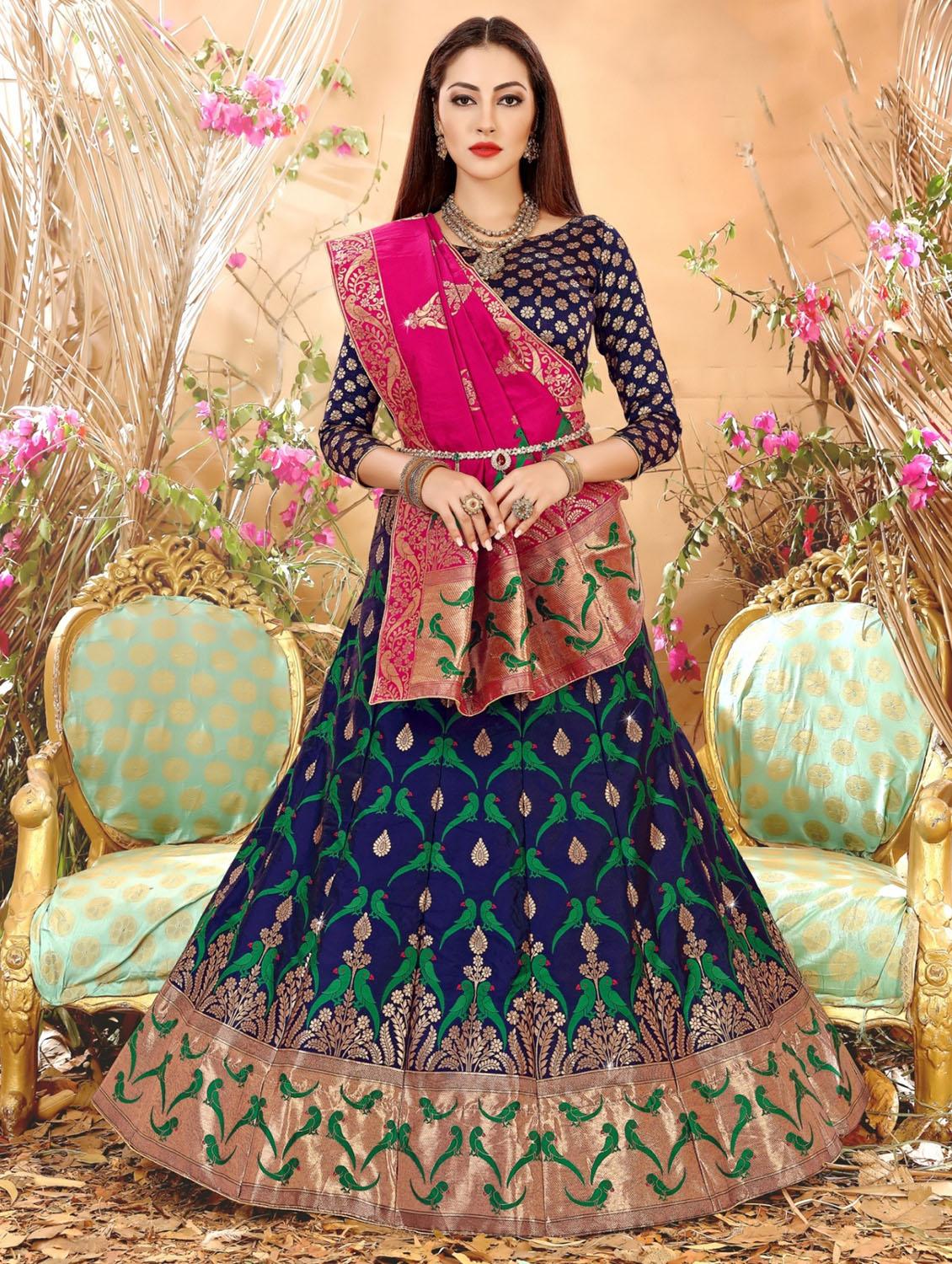 banarasi flared lehenga with contrast dupatta - 15511726 - Zoom Image - 0