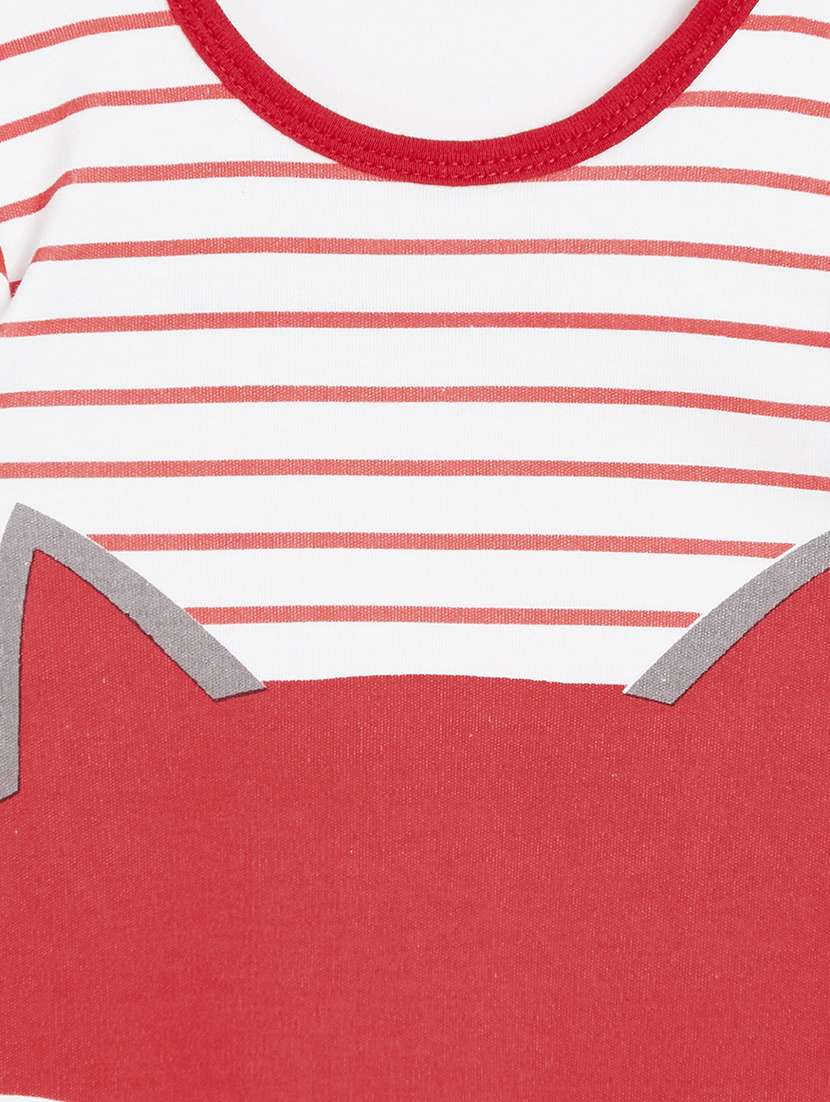 red cotton romper - 15581475 -  Standard Image - 2