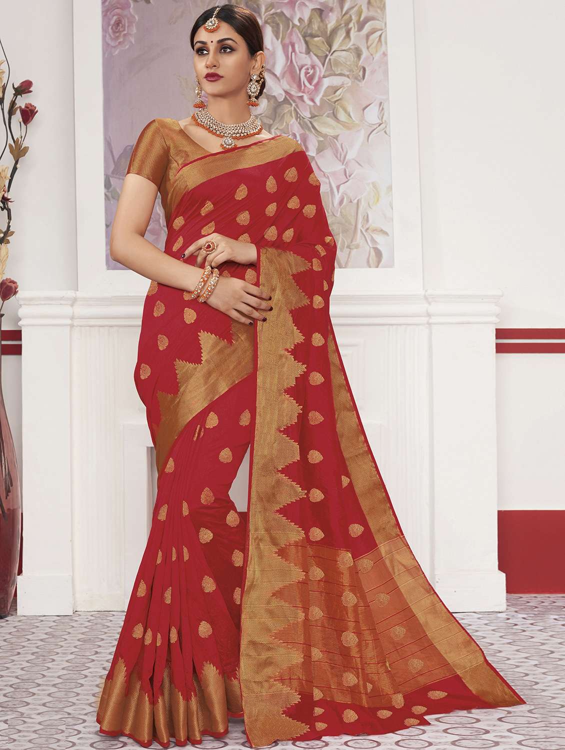 zari motifs woven saree with blouse