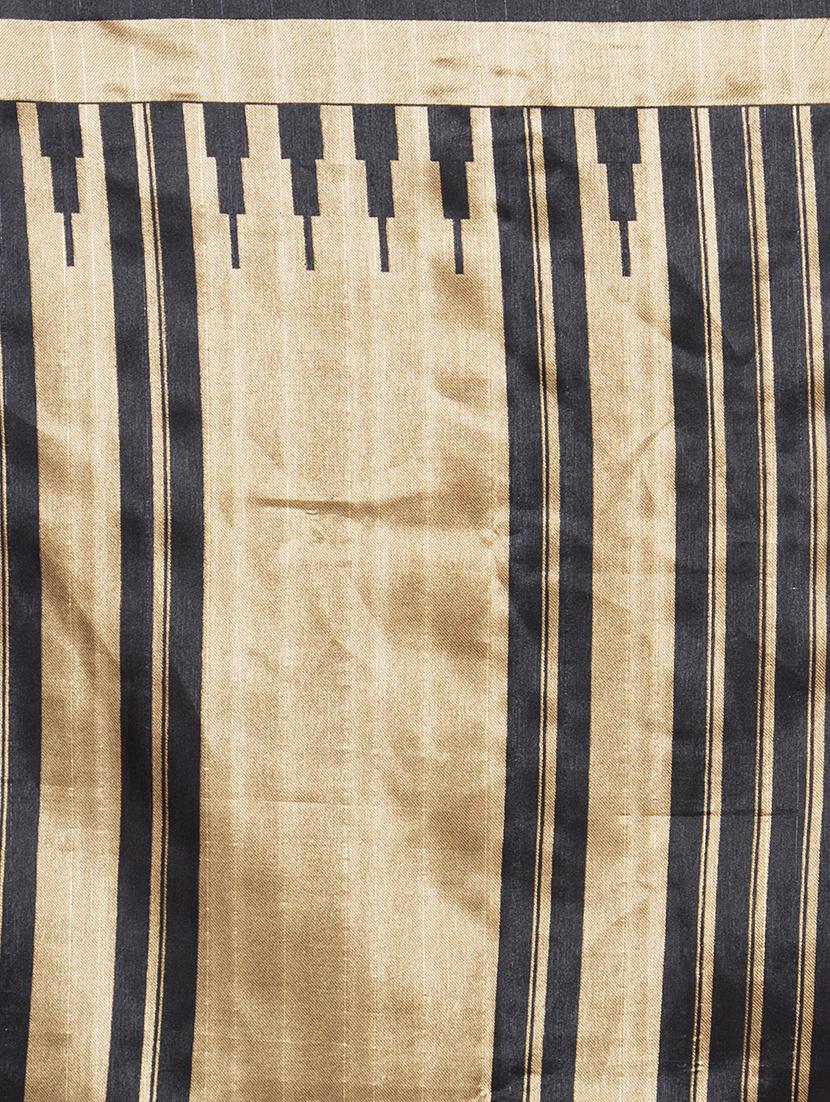 conversational bordered saree with blouse - 15589609 - Standard Image - 2