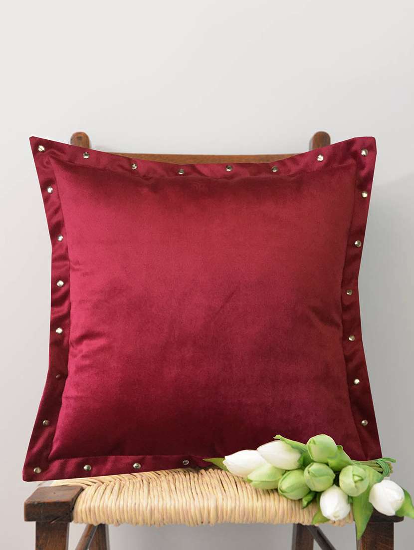 smooth maroon velvet cushion covers with some metallic oomph (single pc, 16