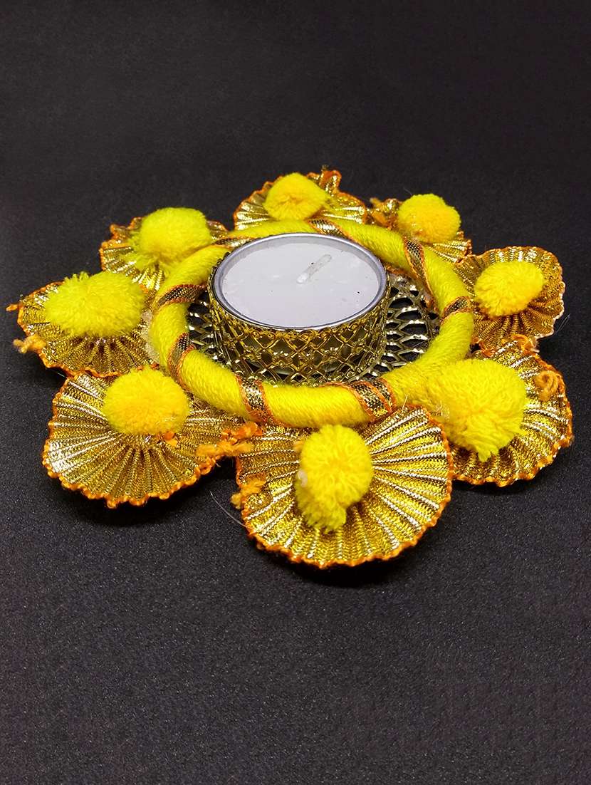 beautiful tea lights