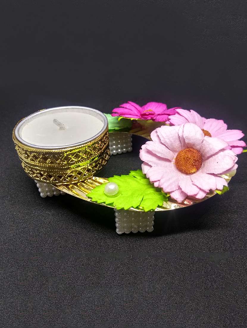 beautiful tea lights