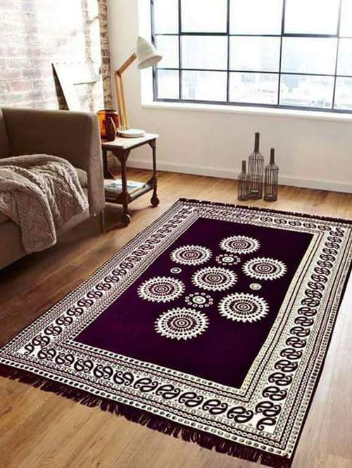 classic chennile carpets by homesense. size:5x7 feets