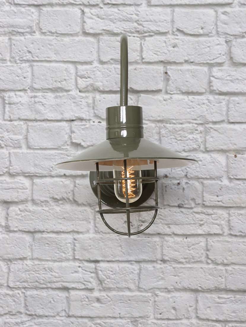 fos lighting straight line wood bling single wall light - 15670808 -  Standard Image - 2