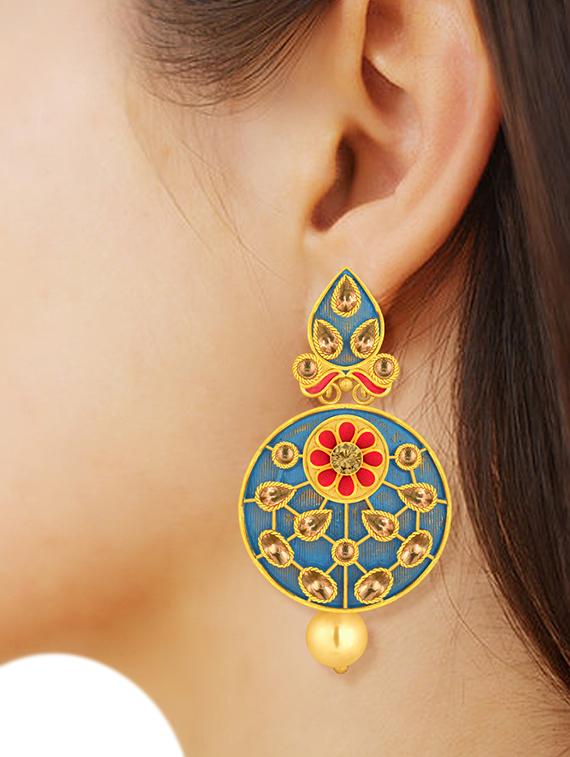 gold metal drop earring