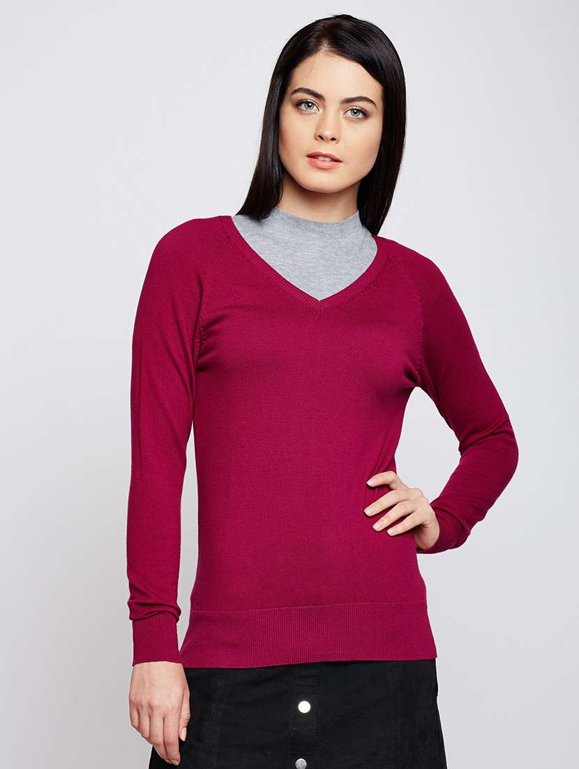 deep pink woolen pullover