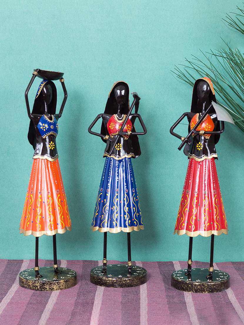 decorative showpiece