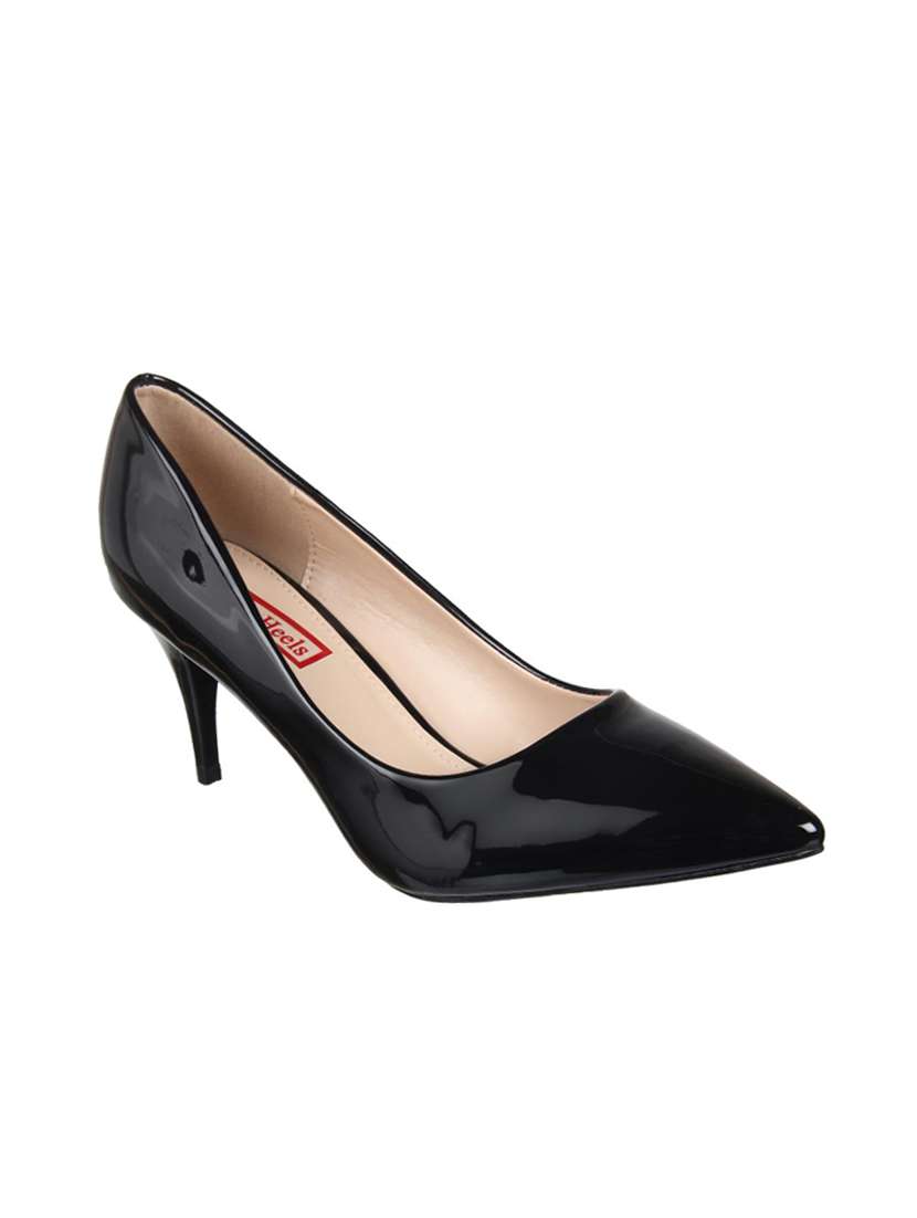 black slip on pumps