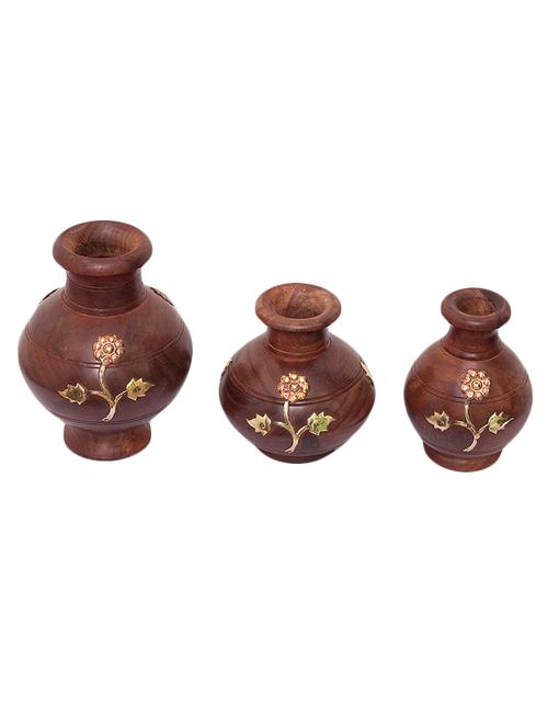wooden flower pot decorative item gift home decor house kitchen vase showpiece - 15802462 - Standard Image - 0