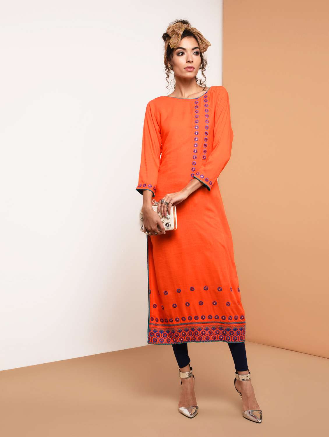 women's straight kurta