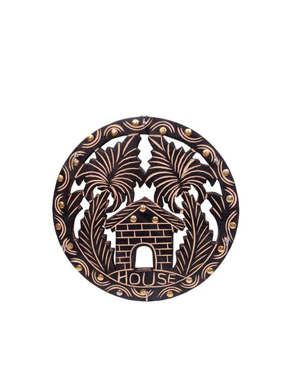 desi karigar wooden antique key holder size(lxbxh-28x2x28) cm