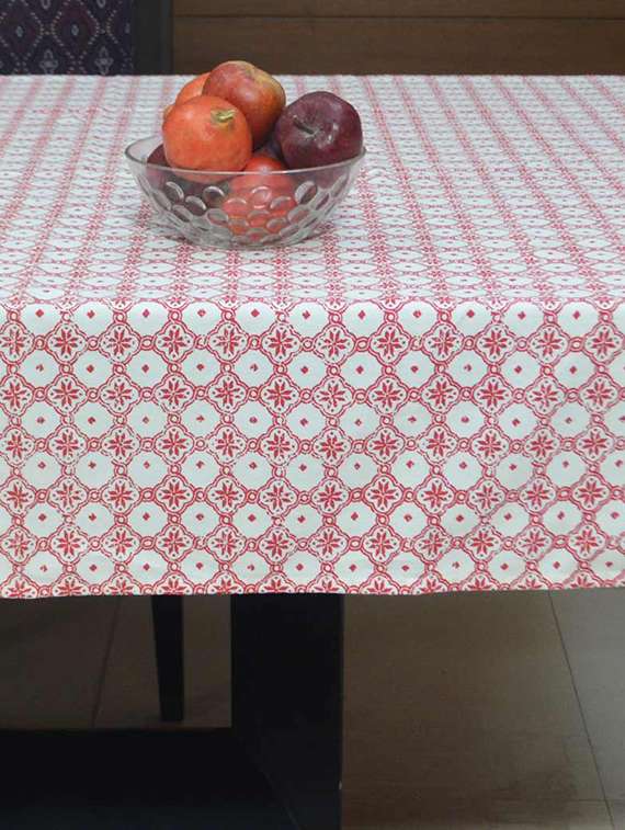 printed table cover - 15848832 -  Standard Image - 2