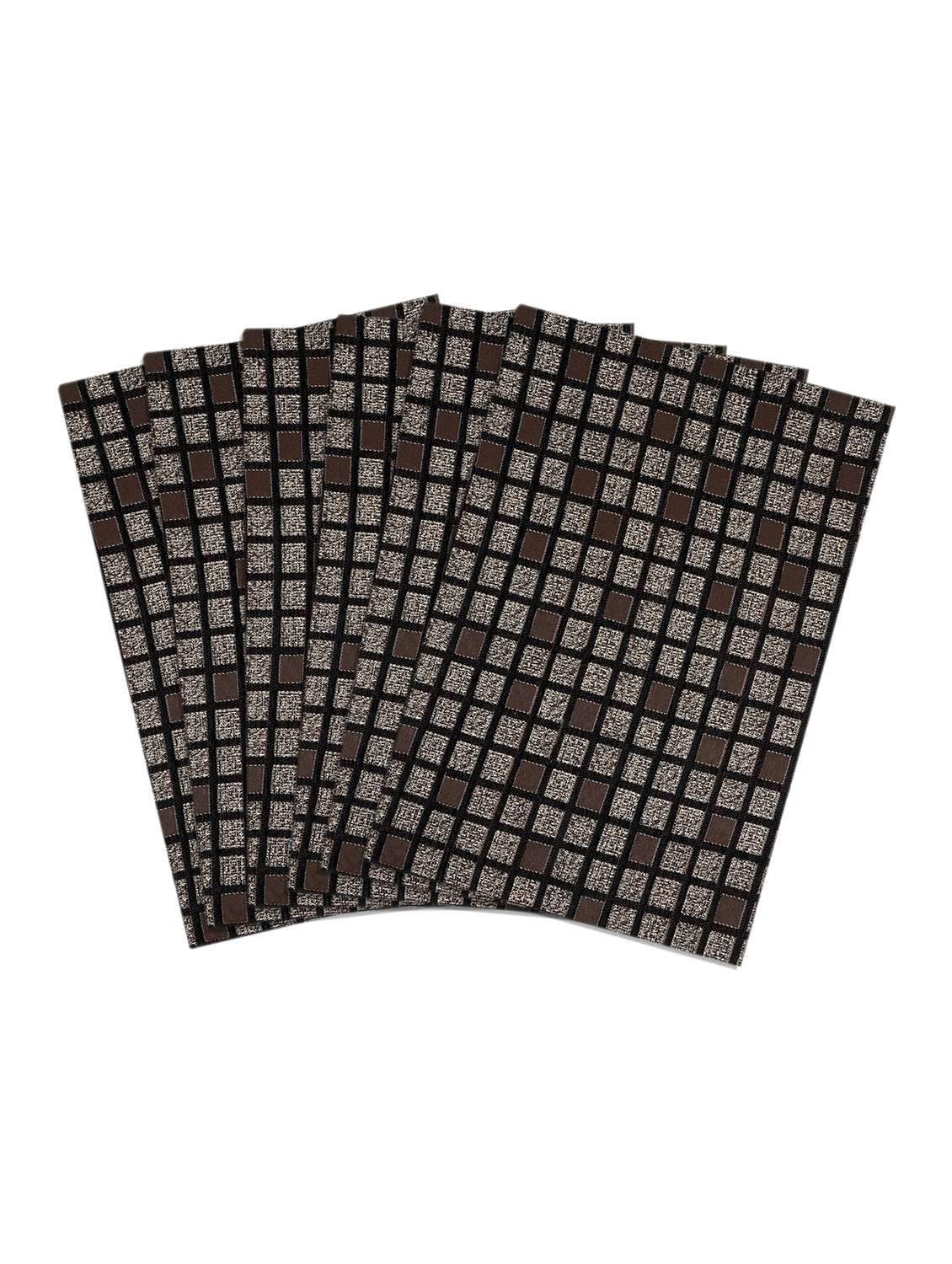  dining table kitchen placemats with runner - 15862233 -  Standard Image - 2