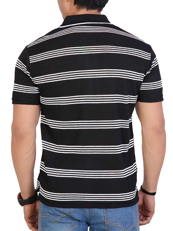 monochrome striped pocket t-shirt - 15862415 -  Standard Image - 2
