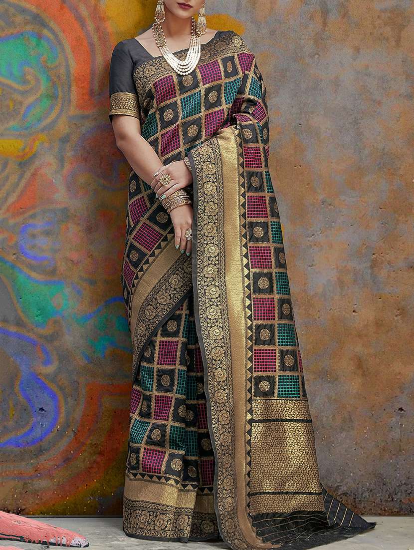 checkered zari motif banarasi saree with blouse