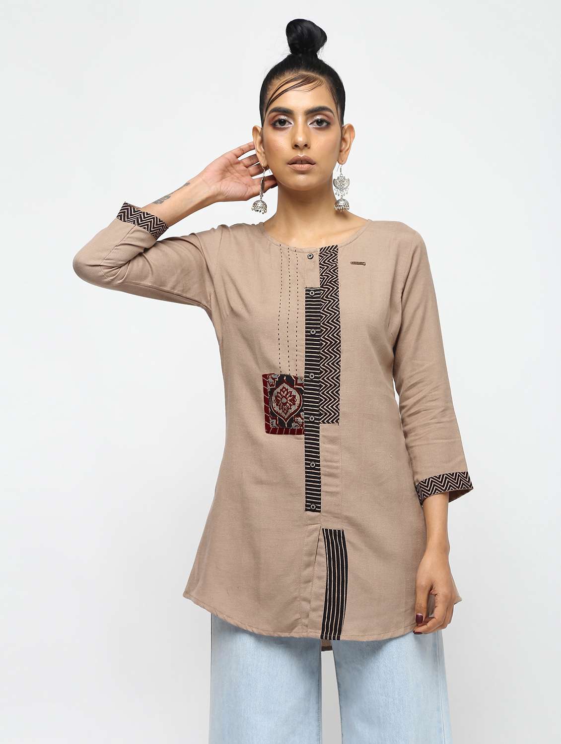 a-line kaantha solid kurti