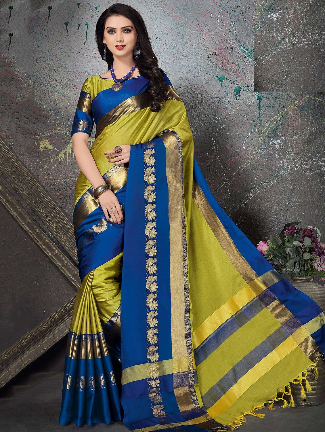 ethnic motif self design saree with blouse