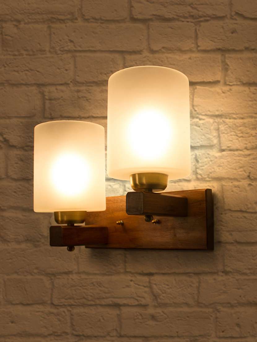 polo wooden double wall lamp sconce