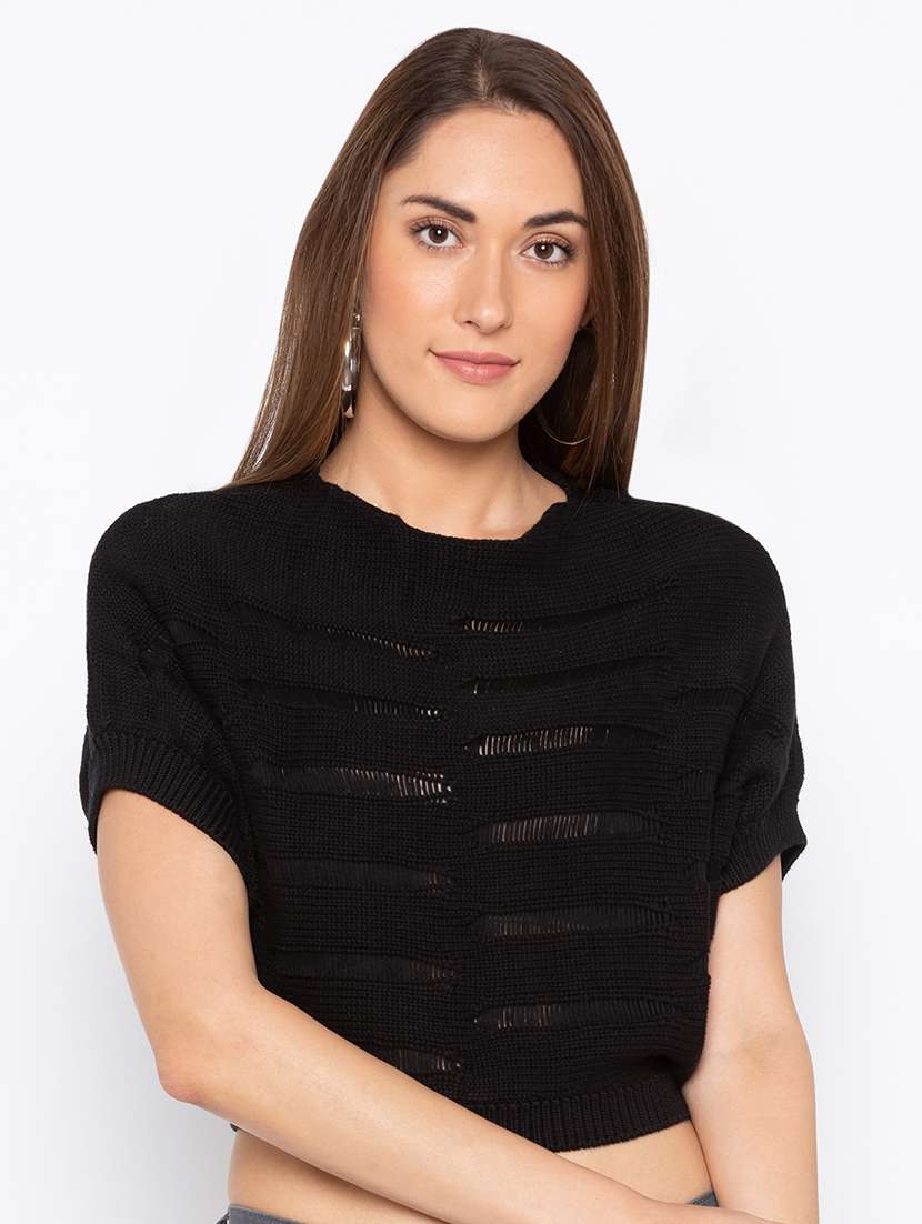 short sleeved cropped pullover