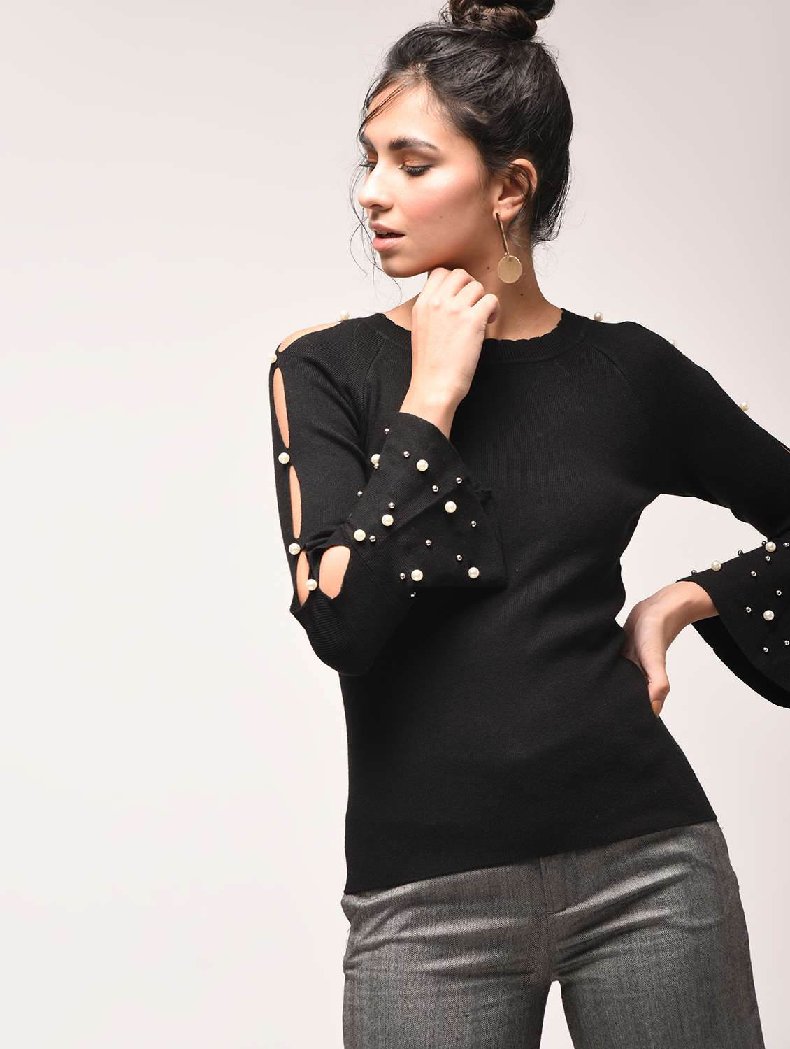 pearl embellished cut out sleeved pullover