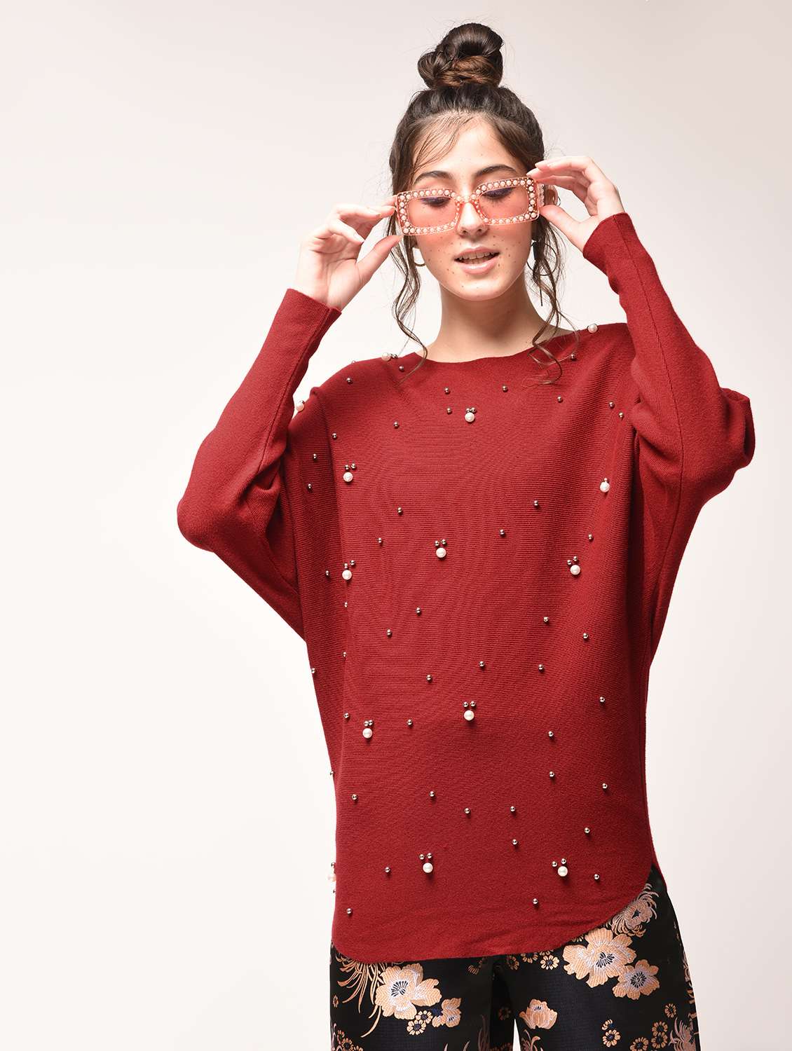 pearl embellished bat wing sleeved pullover