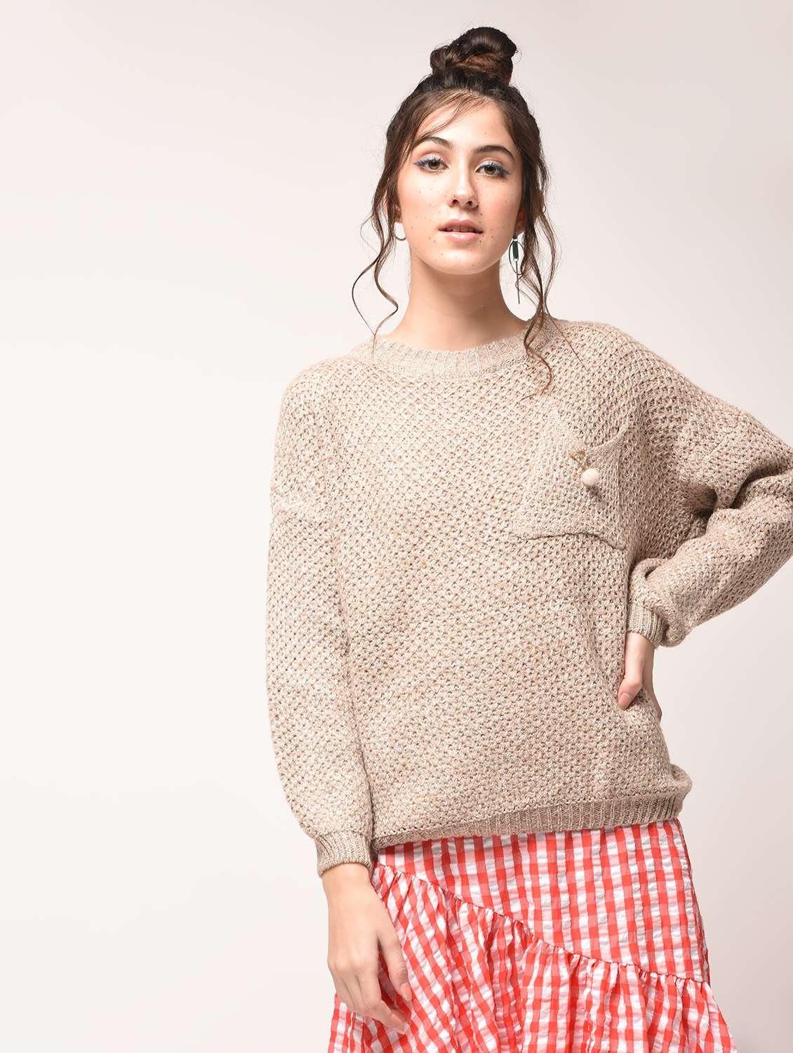 patch pocket detail pullover