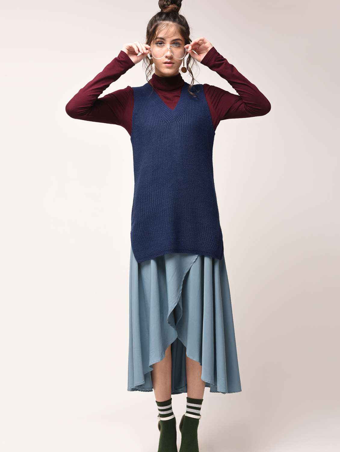 navy high low sleeveless pullover