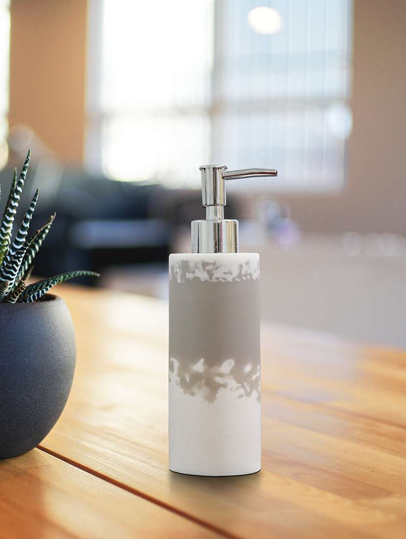 liquid soap dispenser by shresmo for kitchen, bathroom or common basin, can be used for hand sanitizer, shampoo & conditioners.