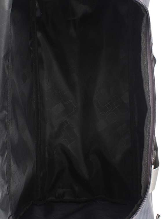 green polyester dufflebag - 15929705 -  Standard Image - 2