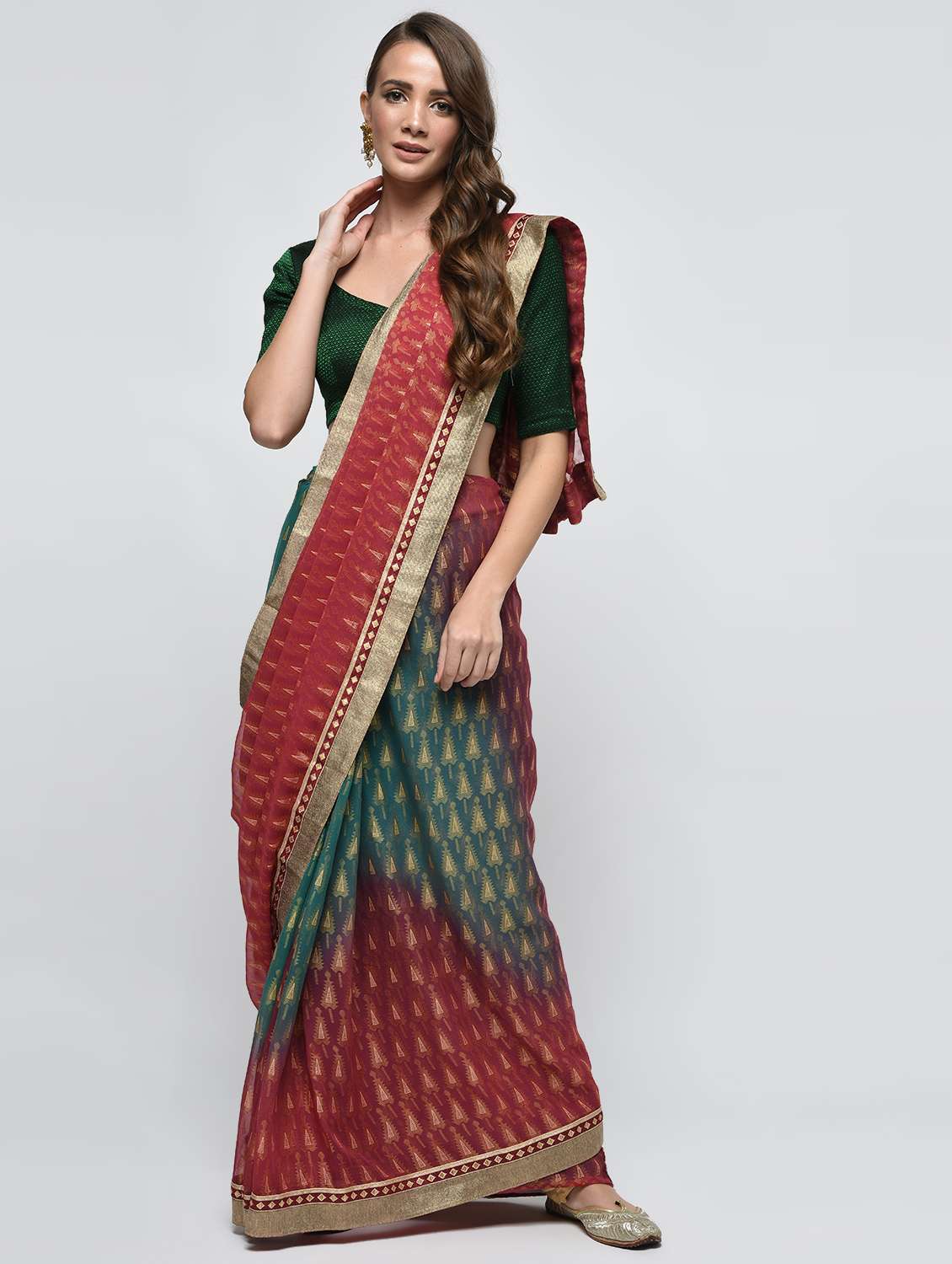 lace border foil printed saree with blouse
