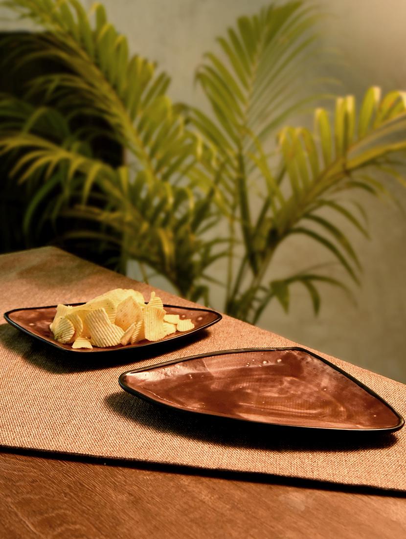 unravel india metallic studio serving platter(set of 2) - 15953602 - Zoom Image - 0