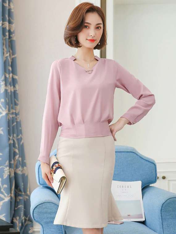 mandarin neck pleat detail top