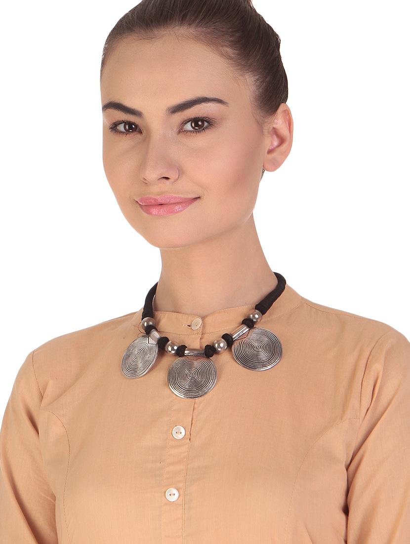 women ethnic daily wear designer necklace - 16053484 - Standard Image - 2