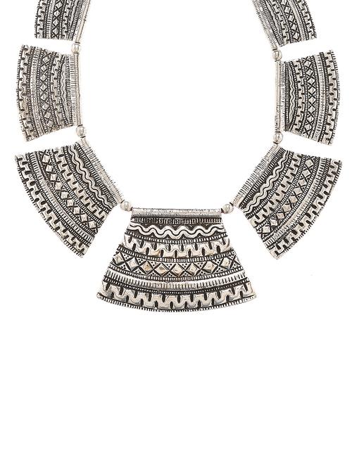 women ethnic daily wear designer necklace - 16053527 - Standard Image - 0