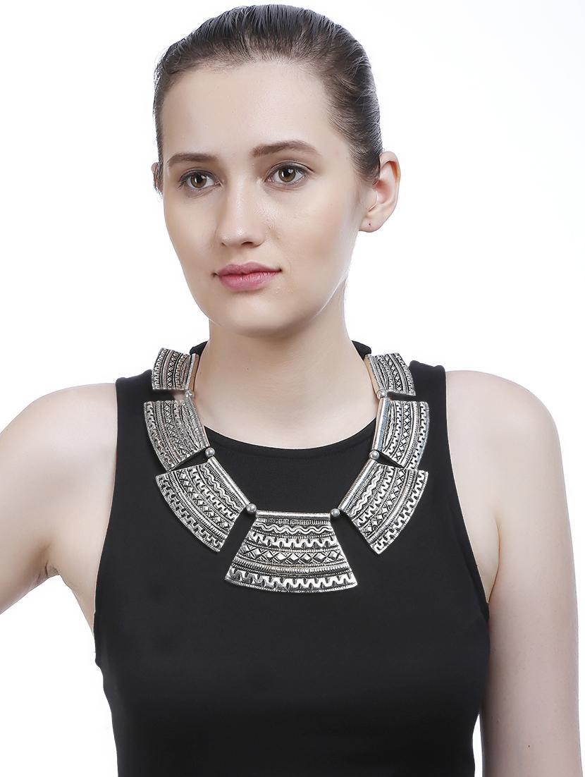 women ethnic daily wear designer necklace - 16053527 - Standard Image - 2