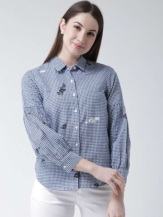 checkered floral curved hem shirt