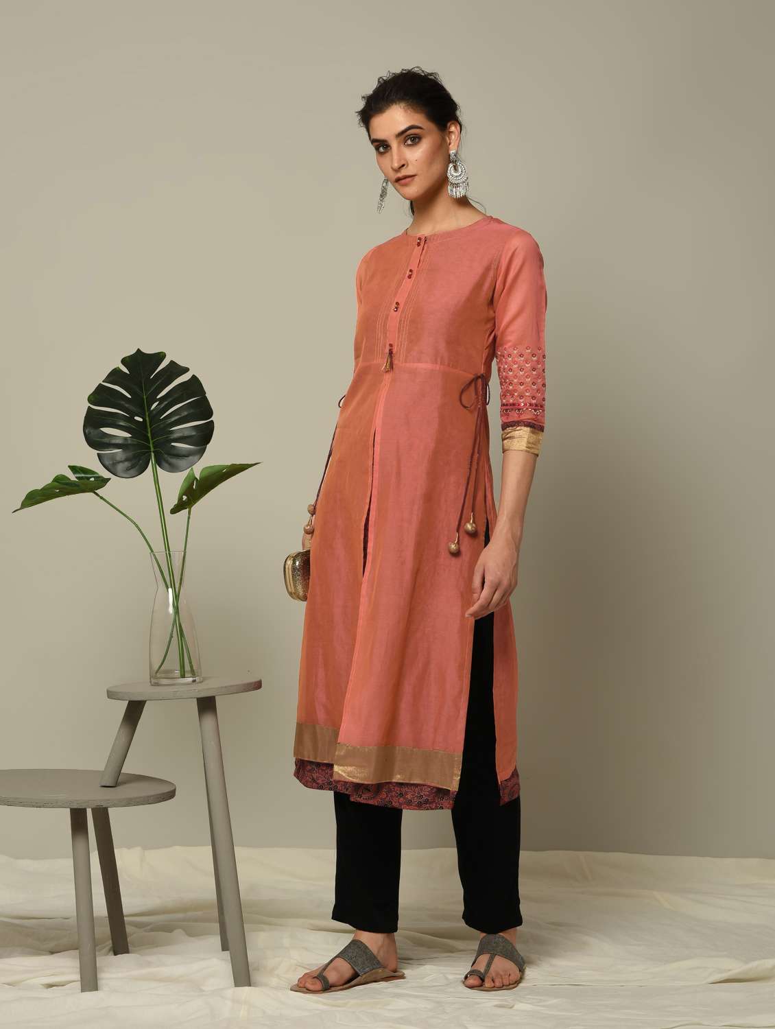 floral embroidered layered kurta