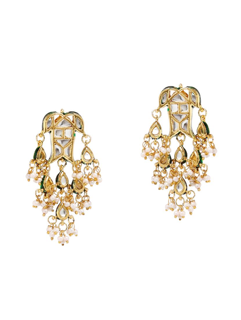 white metal set - 16239242 - Standard Image - 2