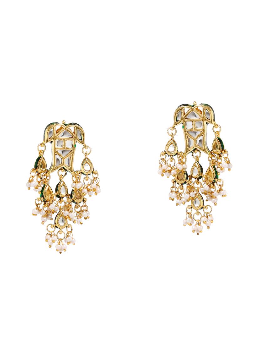 green metal set - 16239244 - Standard Image - 2