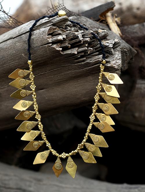 gold other necklace - 16251152 -  Standard Image - 0