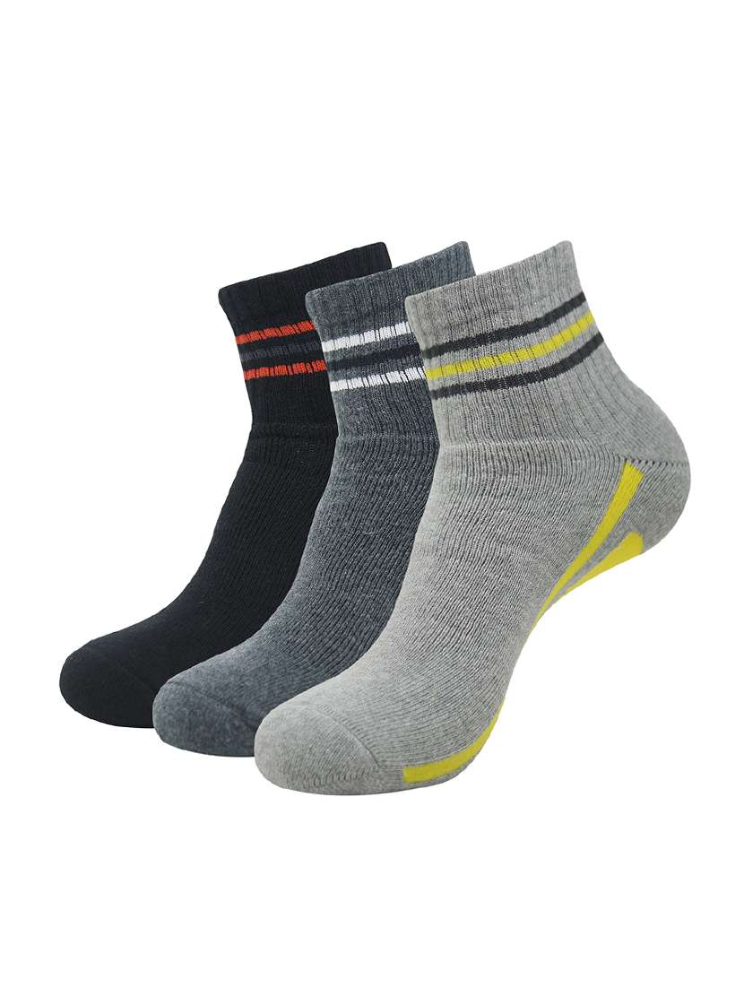 men set of 3 multi colored above ankle length sock